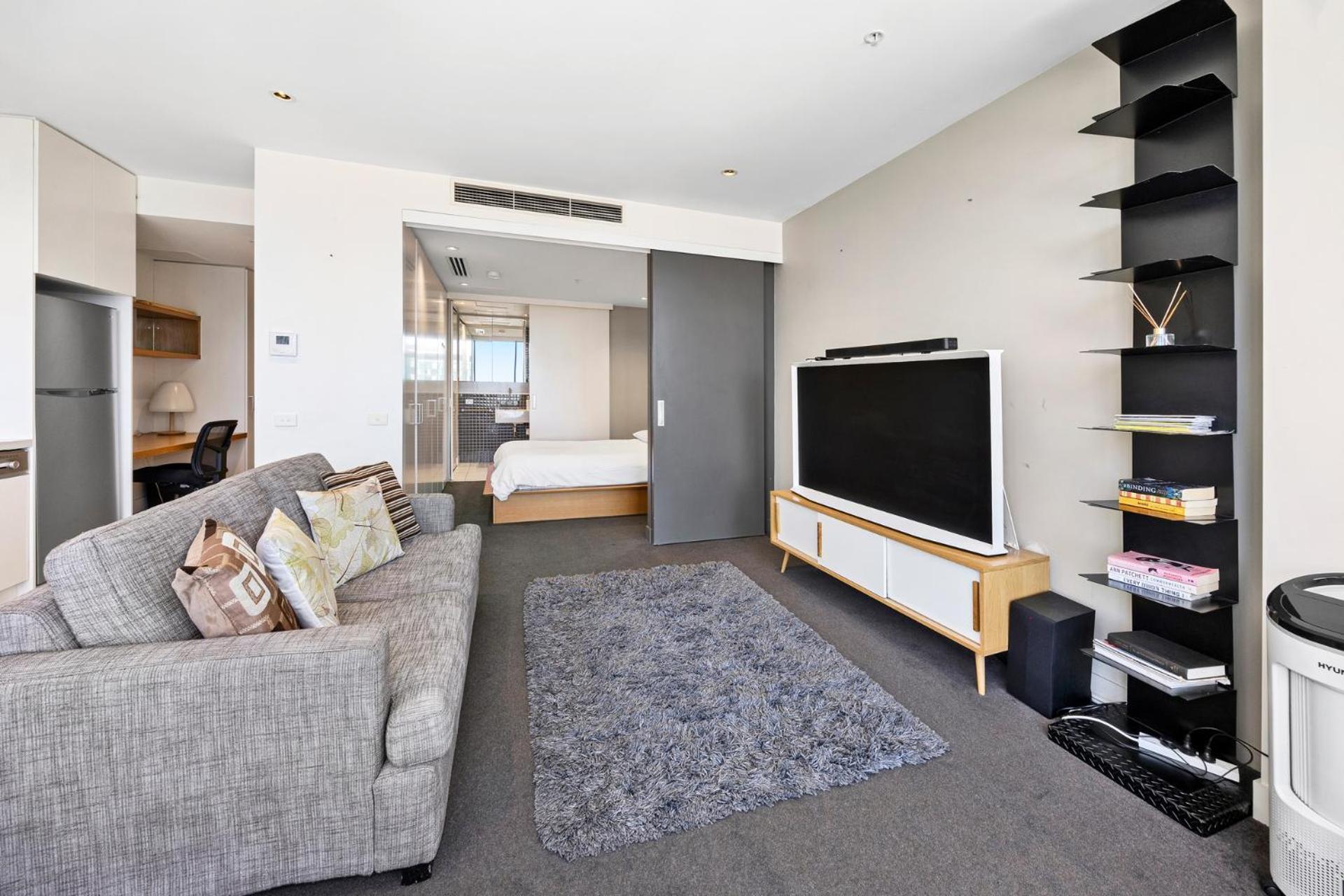 Luxury Designer Suite In Most Prestigious Location In Melbourne Esterno foto