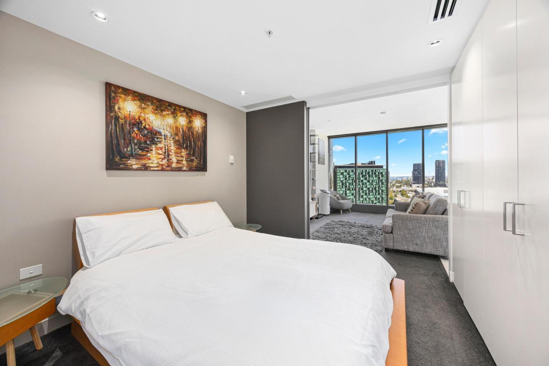 Luxury Designer Suite In Most Prestigious Location In Melbourne Esterno foto